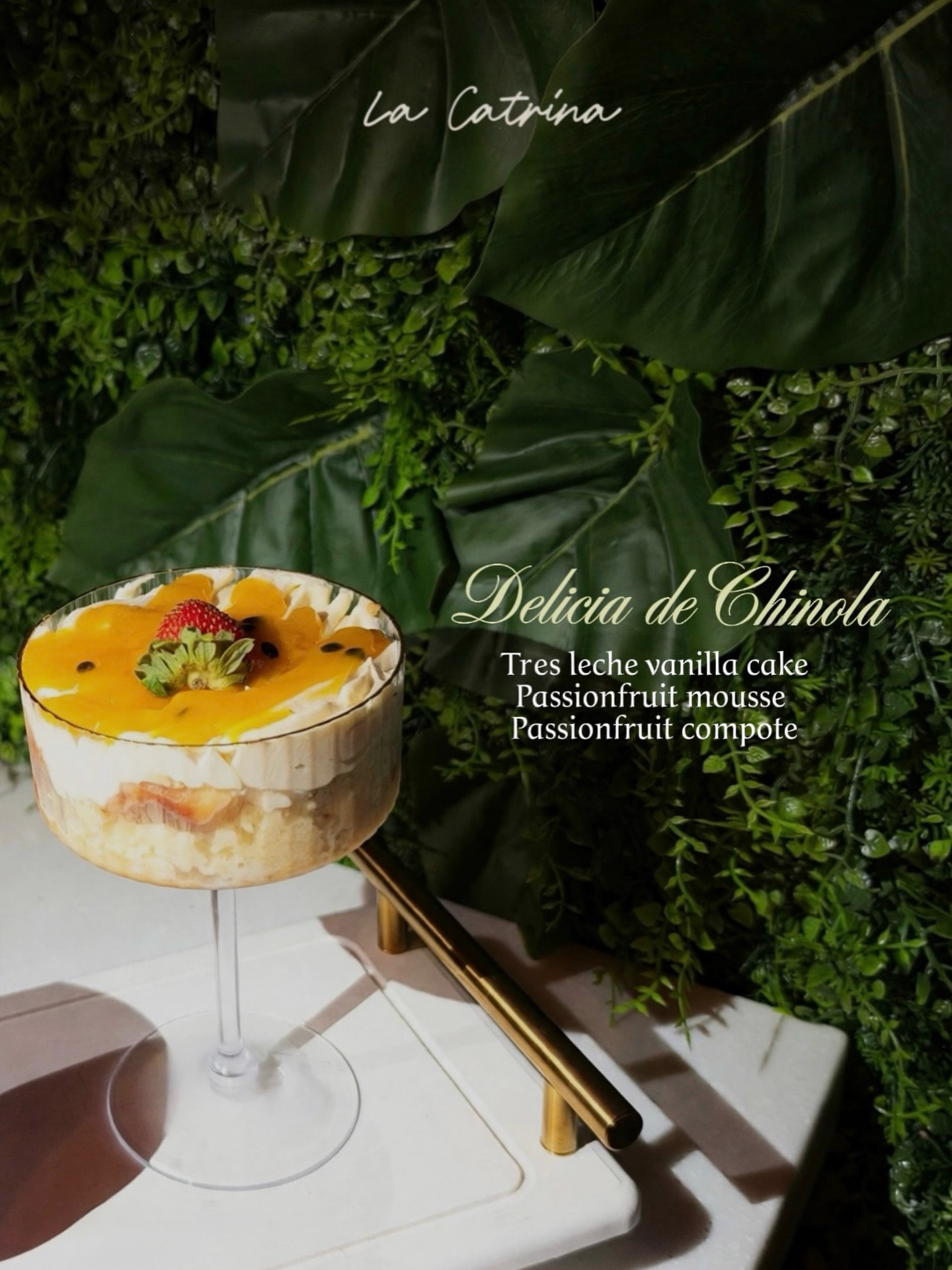 Delicia de chinola — passion fruit cream dessert at La Catrina